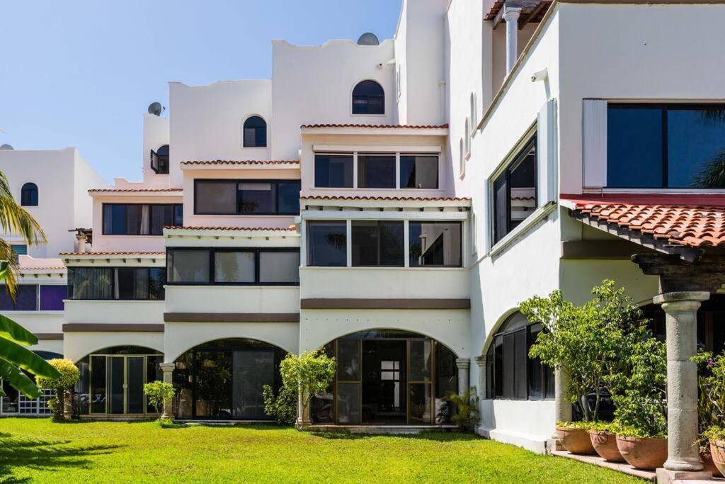 Charming Lagoon Front Villa By Casa Paraiso Cancún Exteriér fotografie