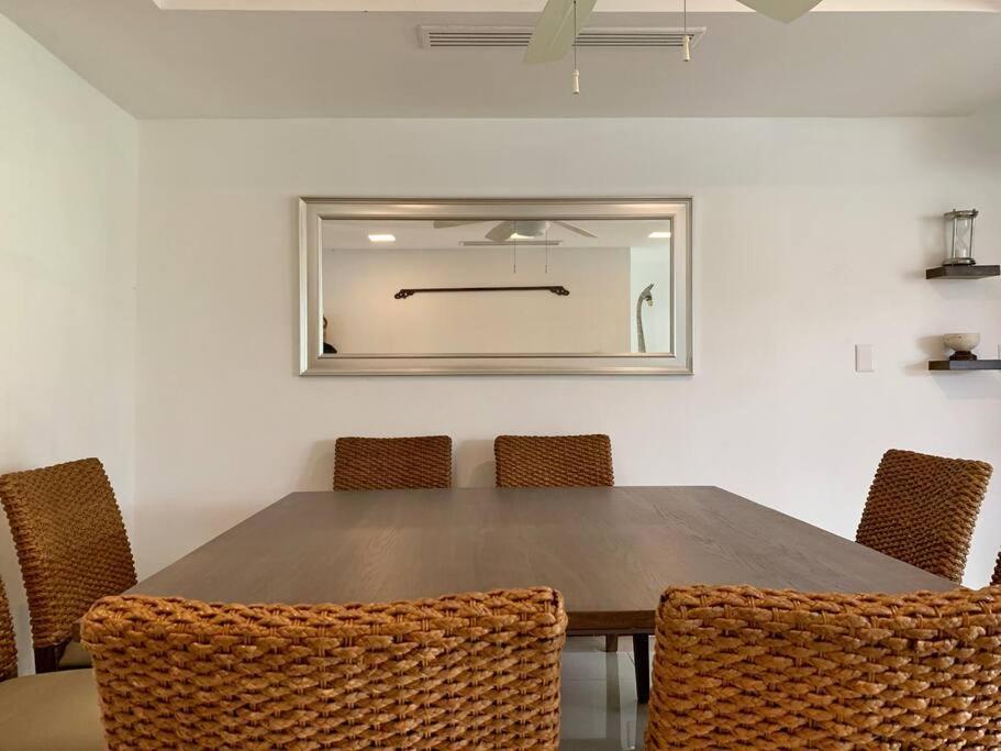 Charming Lagoon Front Villa By Casa Paraiso Cancún Exteriér fotografie